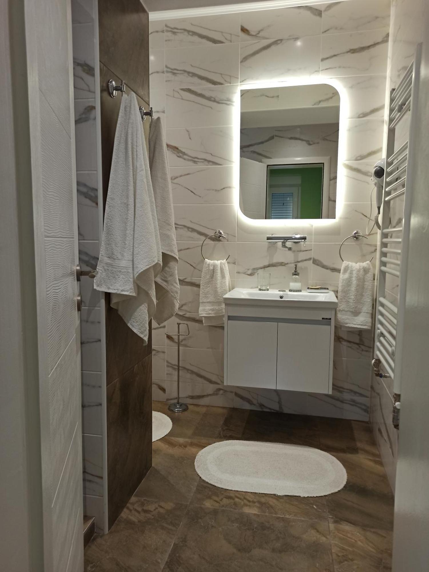 Dream House Appartement Vrsac Buitenkant foto